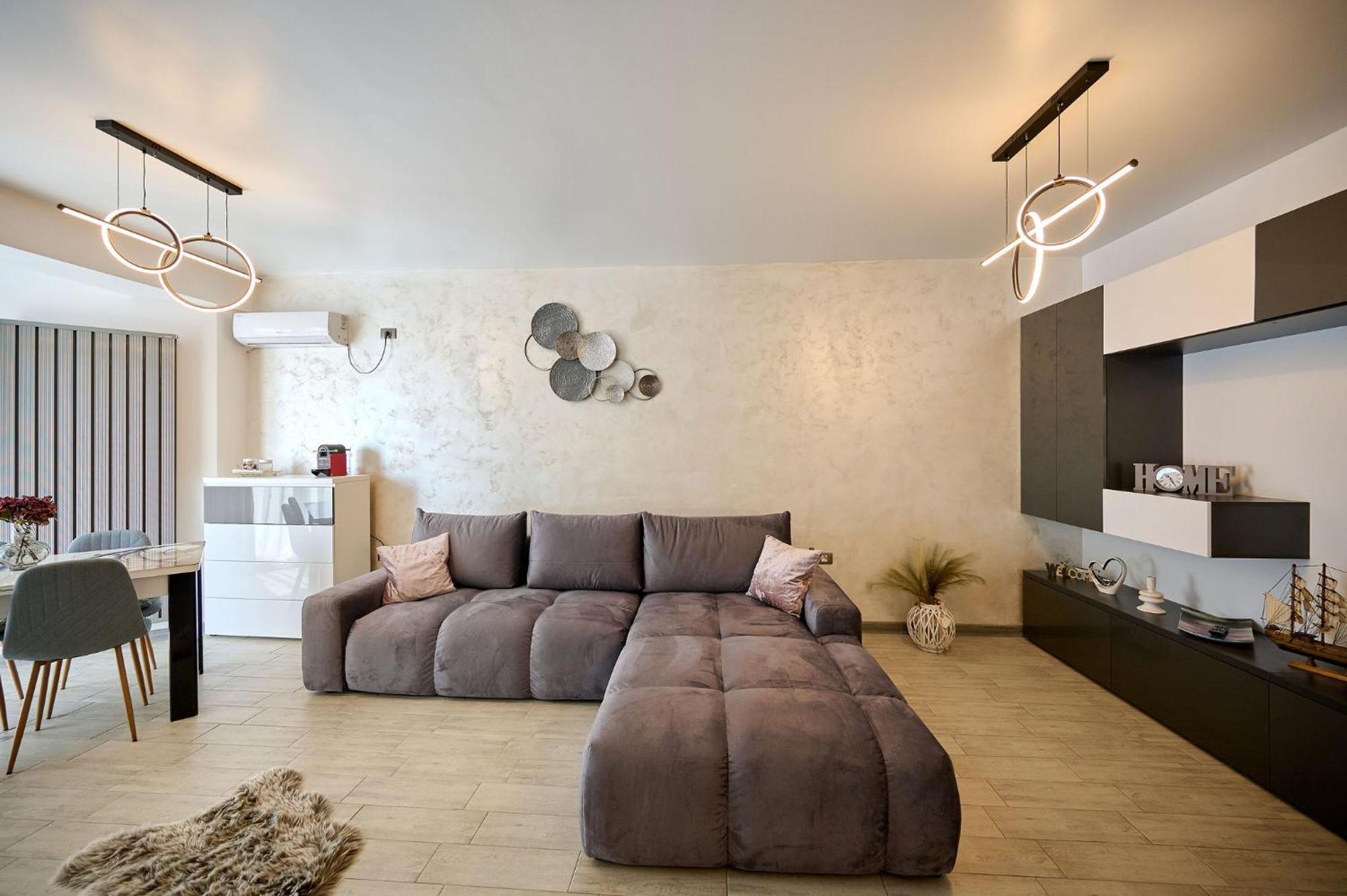 Maya Apartment- Spa N Pools Beach Resort Mamaia Exterior photo